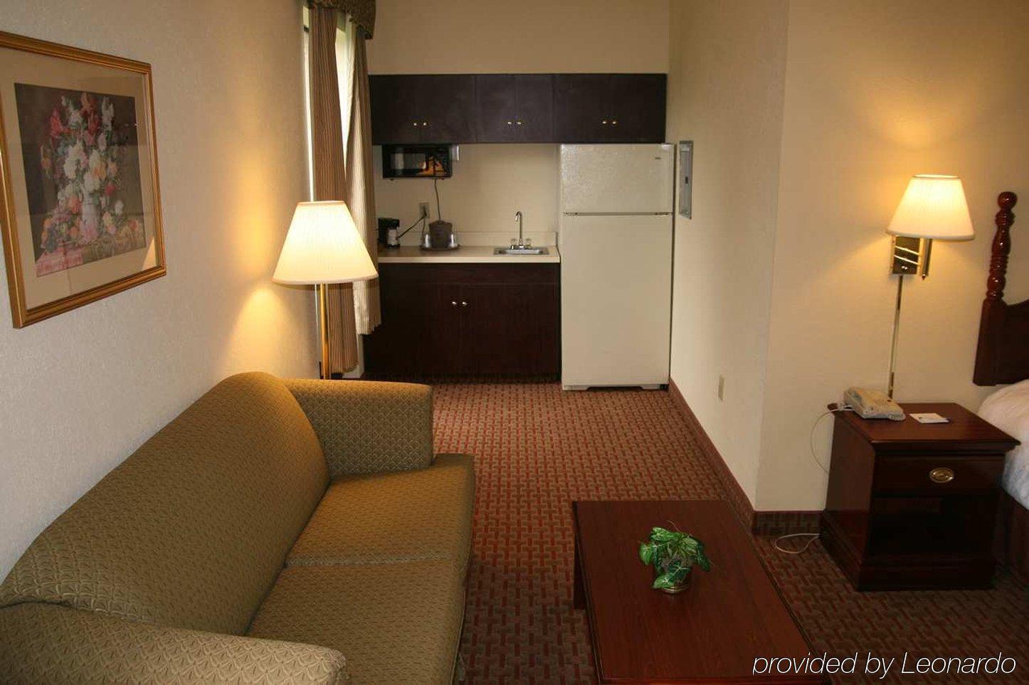 Hampton Inn Greenville/Travelers Rest Room photo